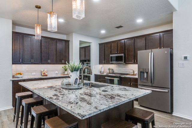 1510 eagle, San Antonio, TX 78260