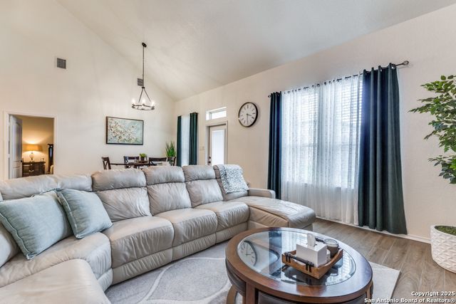 1510 eagle, San Antonio, TX 78260