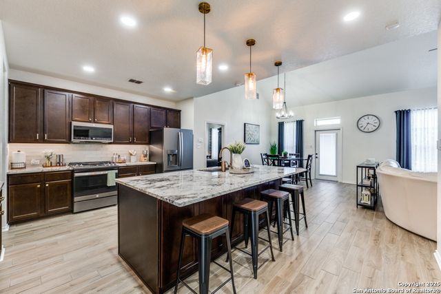 1510 eagle, San Antonio, TX 78260