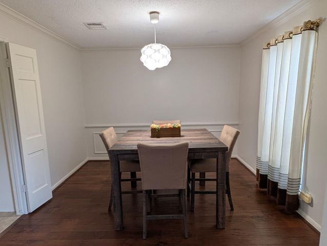 11807 Highgrove Drive, Houston, TX 77077