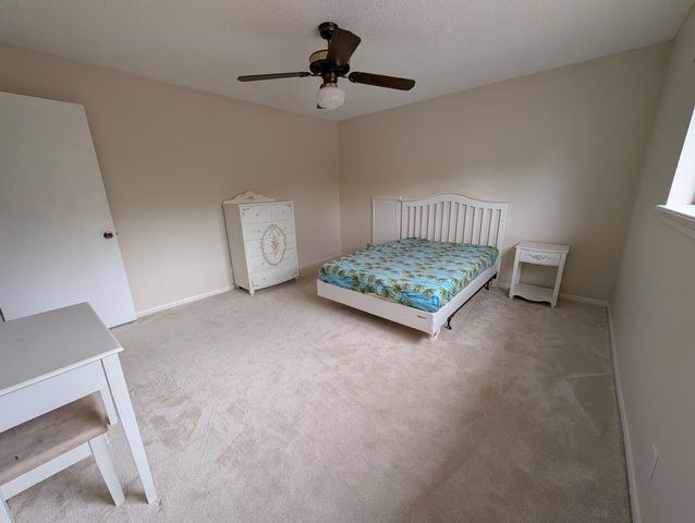 11807 Highgrove Drive, Houston, TX 77077