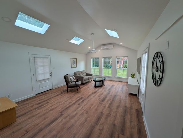 11807 Highgrove Drive, Houston, TX 77077