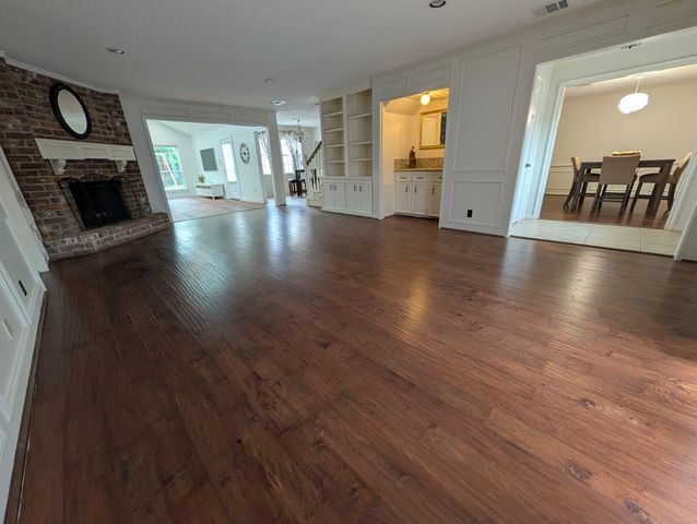 11807 Highgrove Drive, Houston, TX 77077