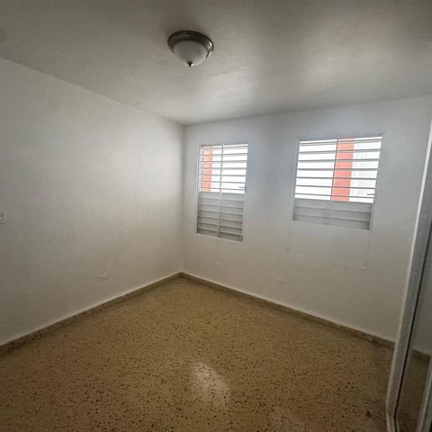 309 SEGUNDO RUIZ BELVIS STREET, Santurce, PR 00915