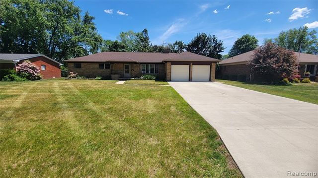 45502 Klingkammer Street, Utica, MI 48317
