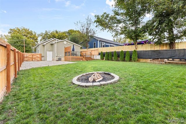 609 High Street, Crystal City, MO 63019