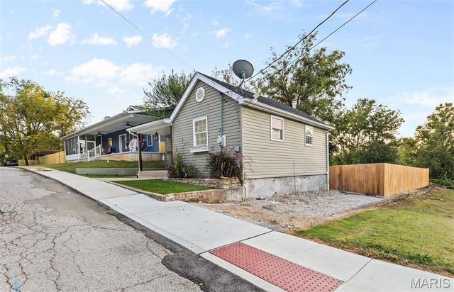 609 High Street, Crystal City, MO 63019