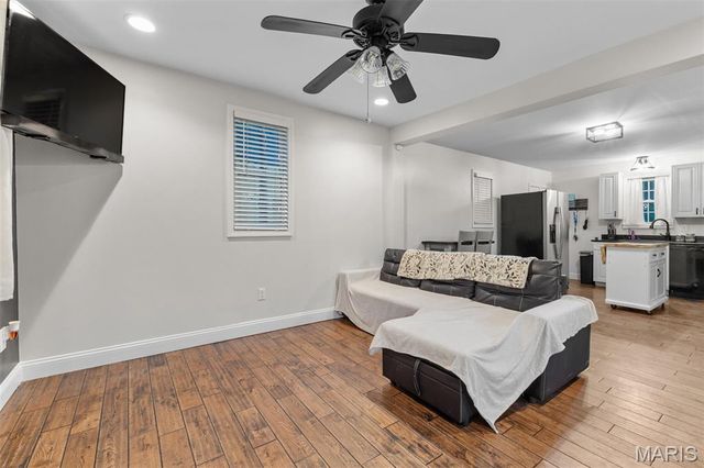 609 High Street, Crystal City, MO 63019