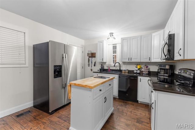 609 High Street, Crystal City, MO 63019