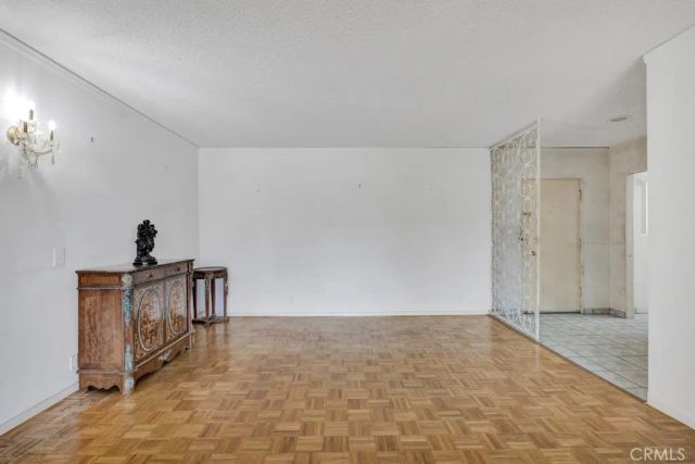7560 Hollywood Boulevard 110, Los Angeles, CA 90046