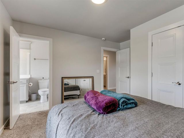 9624 Sultans Water Way, Yukon, OK 73099