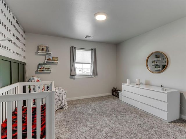 9624 Sultans Water Way, Yukon, OK 73099