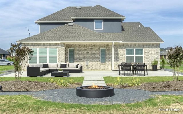 9624 Sultans Water Way, Yukon, OK 73099