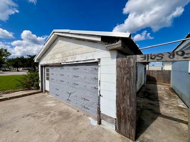 122 West 11th Street, Larose, LA 70373