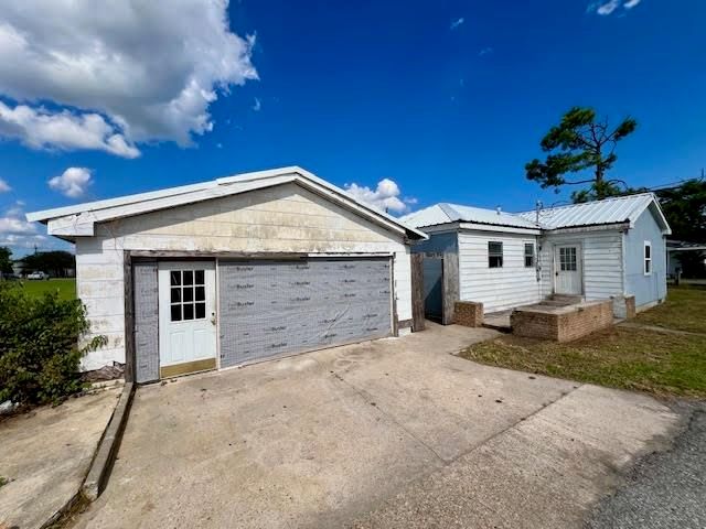 122 West 11th Street, Larose, LA 70373