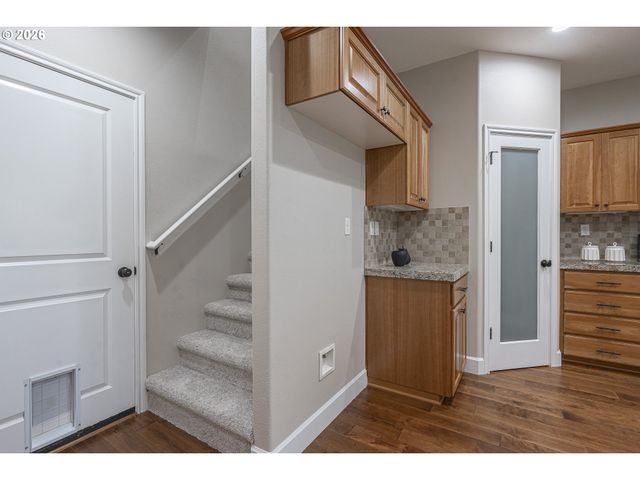28831 Sw COSTA Cir W, Wilsonville, OR 97070
