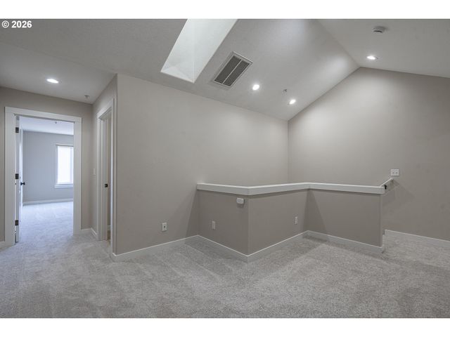 28831 Sw COSTA Cir W, Wilsonville, OR 97070