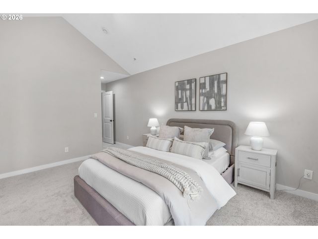 28831 Sw COSTA Cir W, Wilsonville, OR 97070