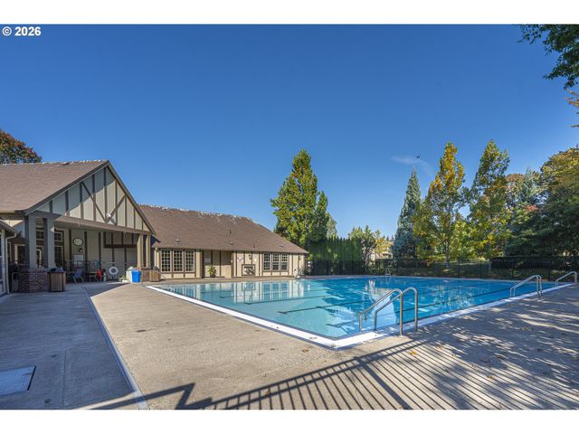 28831 Sw COSTA Cir W, Wilsonville, OR 97070