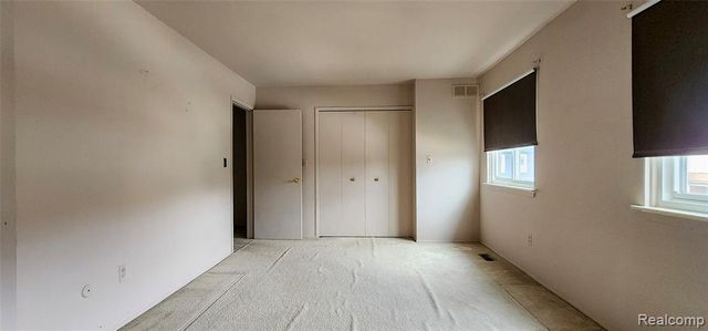 15699 Dupage Boulevard, Taylor, MI 48180