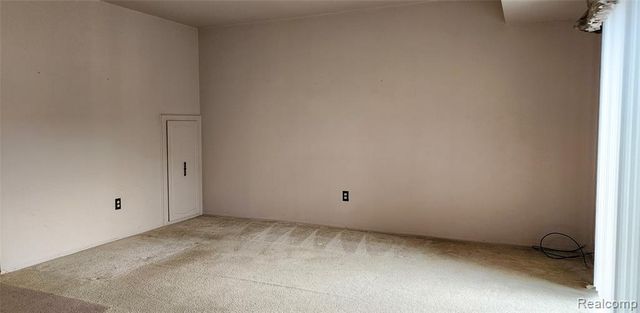 15699 Dupage Boulevard, Taylor, MI 48180