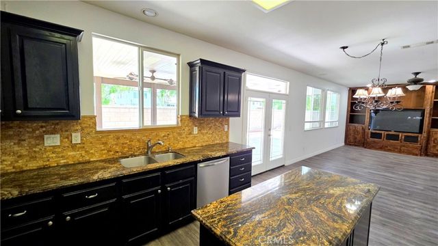 7106 Lemon Grass Avenue, Eastvale, CA 92880