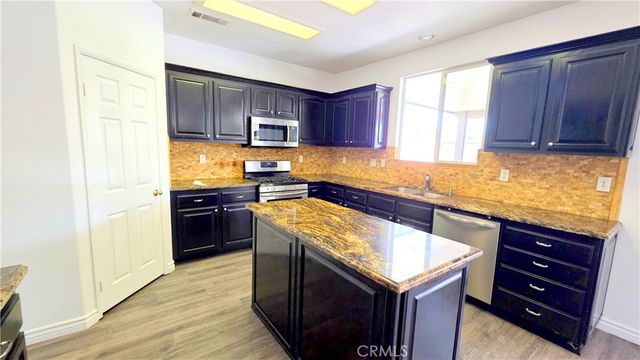 7106 Lemon Grass Avenue, Eastvale, CA 92880