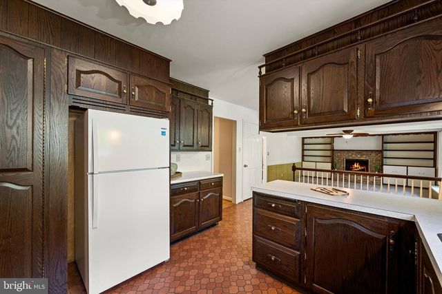185 SHEPHERD LN, Shepherdstown, WV 25443