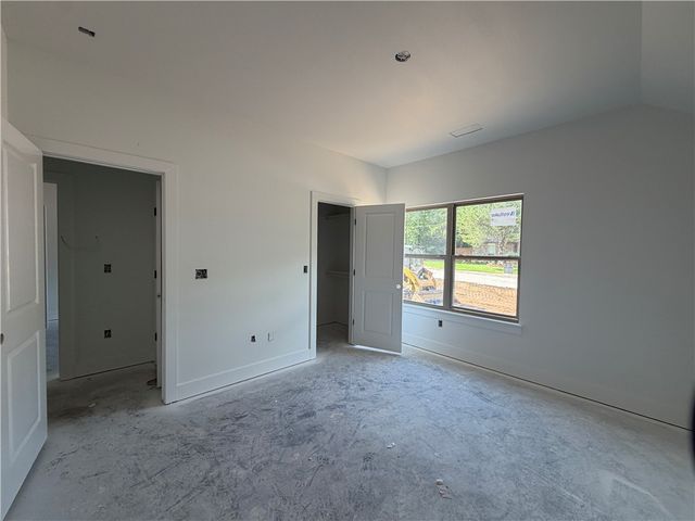 12 Kinross Drive, Bella Vista, AR 72715