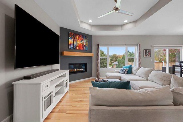 3442 LEEDS CASTLE DRIVE, Green Bay, WI 54313