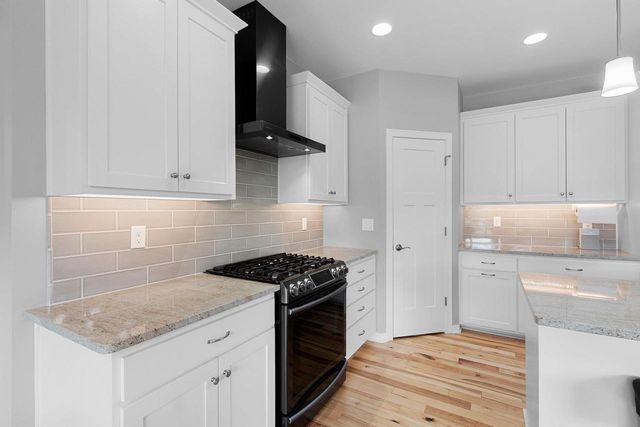 3442 LEEDS CASTLE DRIVE, Green Bay, WI 54313