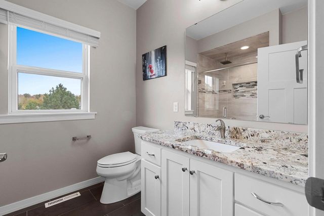 3442 LEEDS CASTLE DRIVE, Green Bay, WI 54313