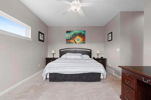 3442 LEEDS CASTLE DRIVE, Green Bay, WI 54313