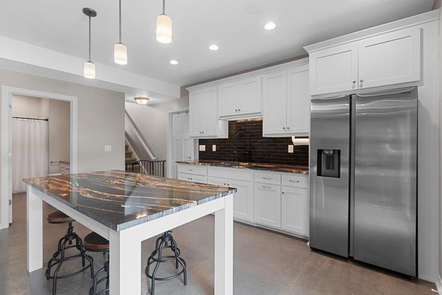 3442 LEEDS CASTLE DRIVE, Green Bay, WI 54313