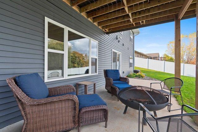 3442 LEEDS CASTLE DRIVE, Green Bay, WI 54313