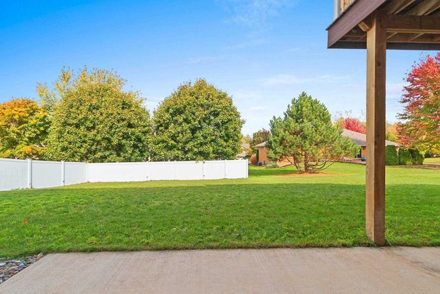 3442 LEEDS CASTLE DRIVE, Green Bay, WI 54313