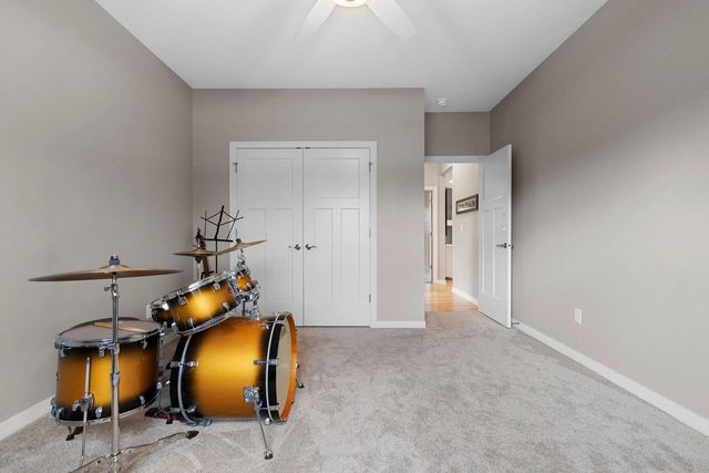 3442 LEEDS CASTLE DRIVE, Green Bay, WI 54313