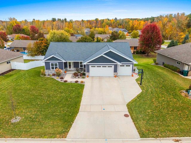 3442 LEEDS CASTLE DRIVE, Green Bay, WI 54313