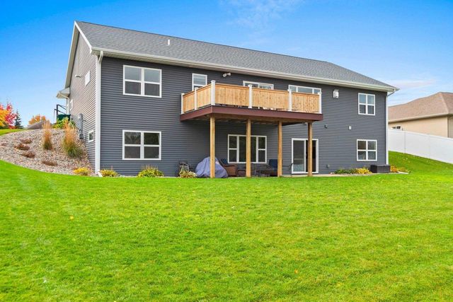 3442 LEEDS CASTLE DRIVE, Green Bay, WI 54313