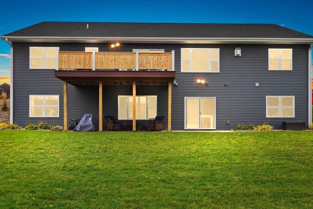 3442 LEEDS CASTLE DRIVE, Green Bay, WI 54313