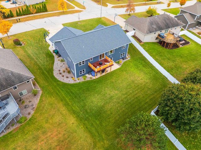 3442 LEEDS CASTLE DRIVE, Green Bay, WI 54313