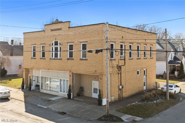 1404 Long Avenue, Lorain, OH 44052