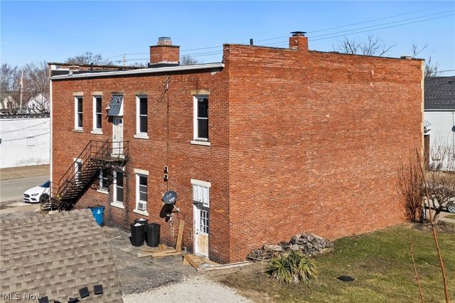 1404 Long Avenue, Lorain, OH 44052