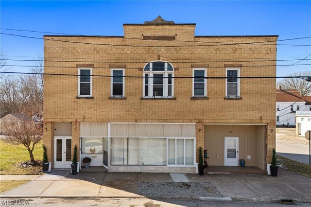 1404 Long Avenue, Lorain, OH 44052