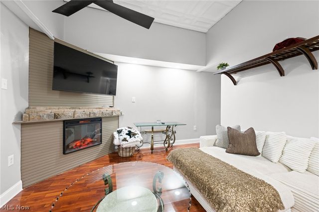 1404 Long Avenue, Lorain, OH 44052