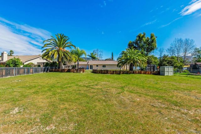16328 Bassett Ct, Ramona, CA 92065
