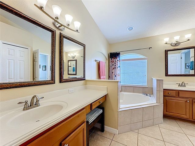 5854 MANCHESTER BRIDGE DRIVE, Orlando, FL 32829