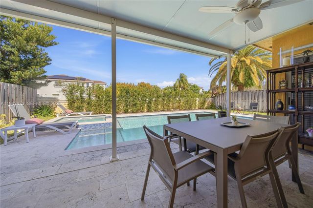 9071 SW 208th Ter, Cutler Bay, FL 33189