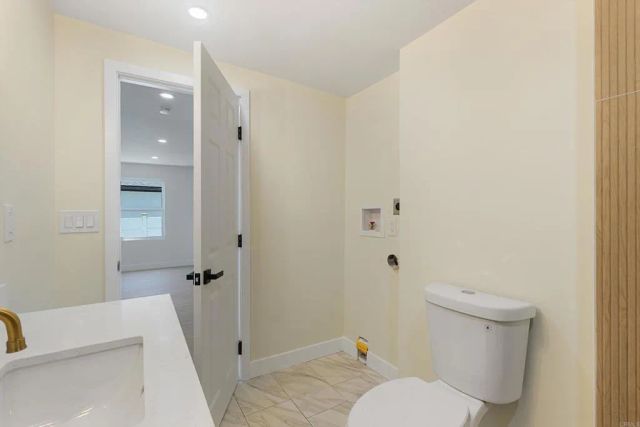 4020 Dwight St, San Diego, CA 92105
