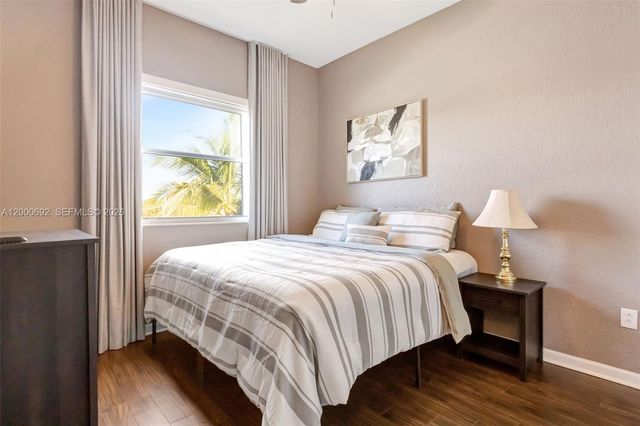 3060 SW 195th Ter, Miramar, FL 33029